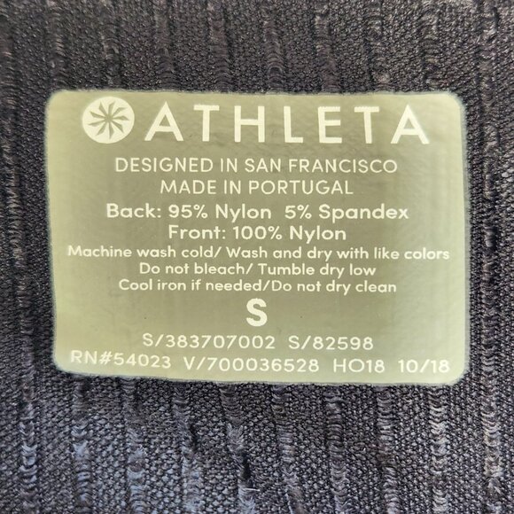 Athleta Flurry Force Insulated Primaloft Jacket S Black Full Zip Quilted Active - Picture 4 of 7